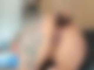 Live cam show with dakotastream - Tease on Milfs Live