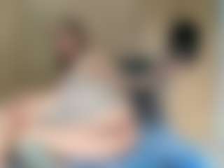 Live cam show with dakotastream - Blonde Hair MILF on hrnylive.com