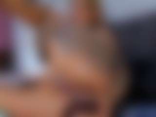 dakotastream MILF webcam performer live streaming