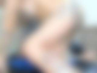dakotastream MILF webcam performer live streaming