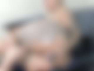 dakotastream MILF webcam performer live streaming
