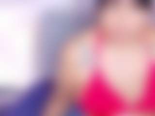 Live cam show with Hugeass-destroyer - MILF on Instabang
