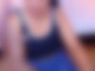 Live cam show with Hugeass-destroyer - Thick on Strip Flash - Live Sex Shows