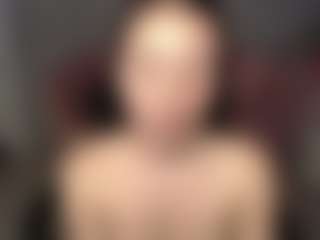 Live cam show with Kilye-Ch - Small Tits on livesuperchat.net