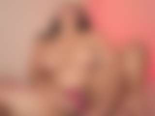Candela34's Live Sex Cam Show