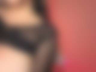 Candela34's Live Sex Cam Show