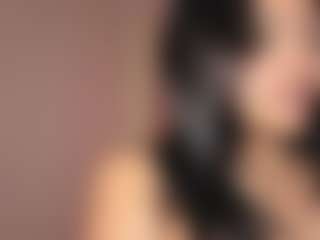 Candela34's Live Sex Cam Show