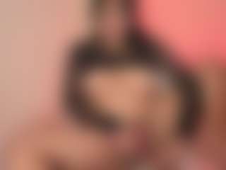 Candela34's Live Sex Cam Show
