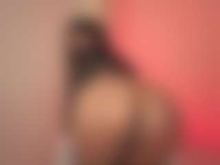 Candela34's Live Sex Cam Show