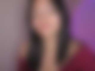 Live cam show with Candela34 - Smoking on Camsoda