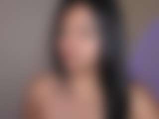 Candela34's Live Sex Cam Show