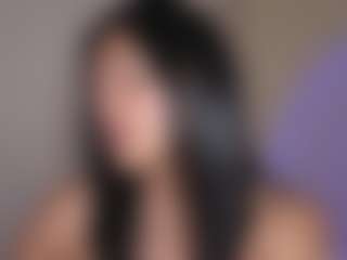 Candela34's Live Sex Cam Show
