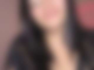 Live cam show with Candela34 - Smoking on Dolls Live