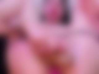 Live cam show with Gaby - Facial Piercings on Strip Flash - Live Sex Shows