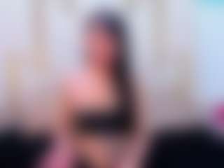 Live cam show with Gaby - Thin on StripNow