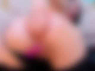 Live cam show with Gaby - Smoking on Dolls Live