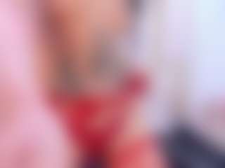 Live cam show with Gaby - Smoking on StripNow
