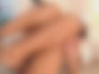 Live cam show with ivymoon1 - Suck on intimatelivegirls.com
