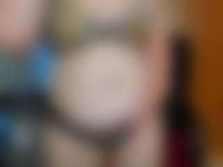 Naomi2life's Live Sex Cam Show
