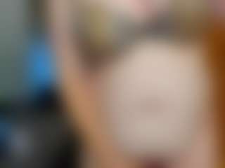 Naomi2life's Live Sex Cam Show