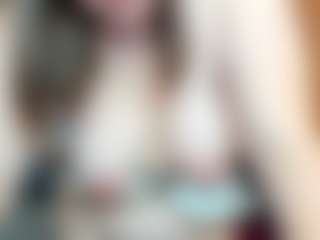 Naomi2life's Live Sex Cam Show