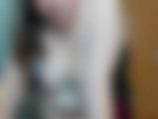 Naomi2life's Live Sex Cam Show