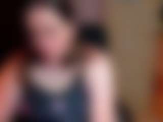 Live cam show with Naomi2life - Green Eyes on instabang