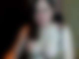 Naomi2life's Live Sex Cam Show