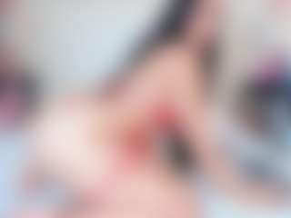 Live cam show with Anny Lewis - Strip on SpunkLive