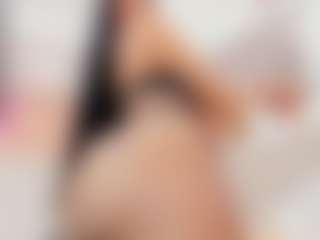 Live cam show with Anny Lewis - Tittyfuck on CamwithHer