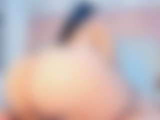 Live cam show with Anny Lewis - Strip on Camsoda
