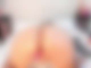 Live cam show with Anny Lewis - Strip Toys on crypto-cams