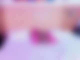 Live cam show with Anny Lewis - Lovense on camgirlchat.live