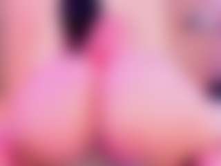 Live cam show with Anny Lewis - Ass Bouncing on hrnylive.com