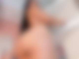 Live cam show with Anny Lewis - HD on Camsoda