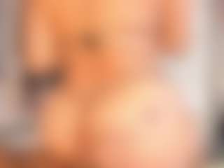 Live cam show with Anny Lewis - Squirt Latina on liverealitysex.com | colombia