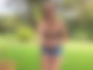 Live cam show with AngieHuston - Green Eyes on sexytreat.net