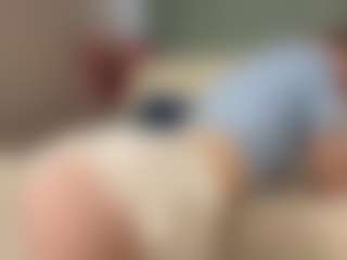 Live cam show with EugeneArlotta - Oil on Camming Site