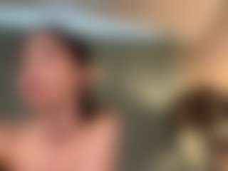Live cam show with EugeneArlotta - Nipple Piercings on sexylive.show