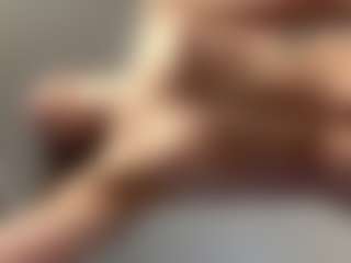 EugeneArlotta's Live Sex Cam Show