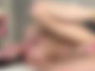 Live cam show with EugeneArlotta - Smoking on Camsoda