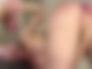 EugeneArlotta's Live Sex Cam Show