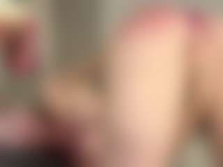 Live cam show with EugeneArlotta - Brown Eyes Brown Hair on Camsoda