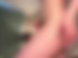 Live cam show with EugeneArlotta - Nipple Piercings on Camming Site
