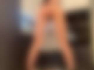 Live cam show with EugeneArlotta - Spanks on Hubzter Live