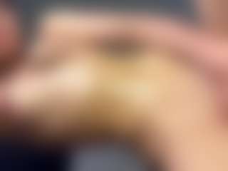 Live cam show with EugeneArlotta - Smoke on Camiplay Live