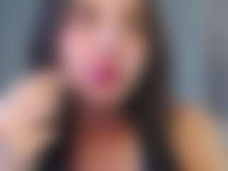 Live cam show with MarandaReimmer - Normal on Camsoda