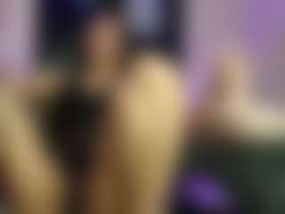 SHANELLROUSE4's Live Sex Cam Show