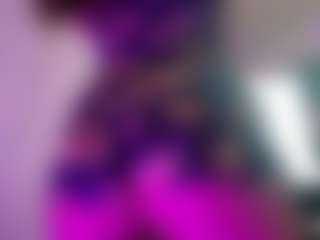Live cam show with SHANELLROUSE4 - Double Penetration on Camsoda Late Night