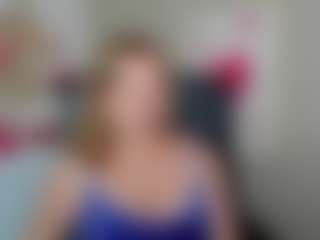 Live cam show with angelaLove13 - Red Hair on slutload